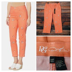 NWT DG2 Diane Gilman Pants Size 14 Petite Coral Capri Floral Embroidered Stretch